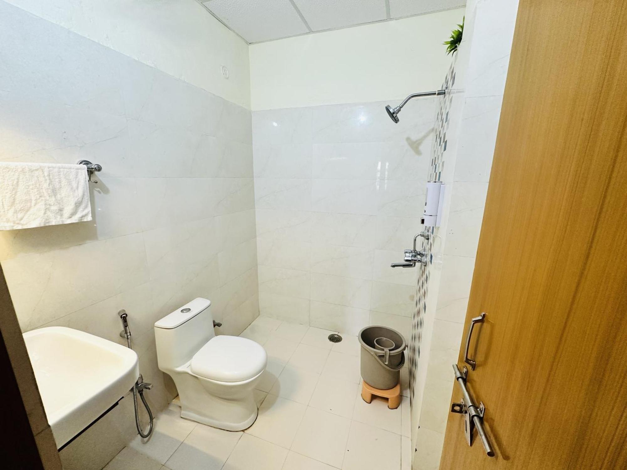 Zoomstay - 3Bhk Apartments Варанасі Екстер'єр фото