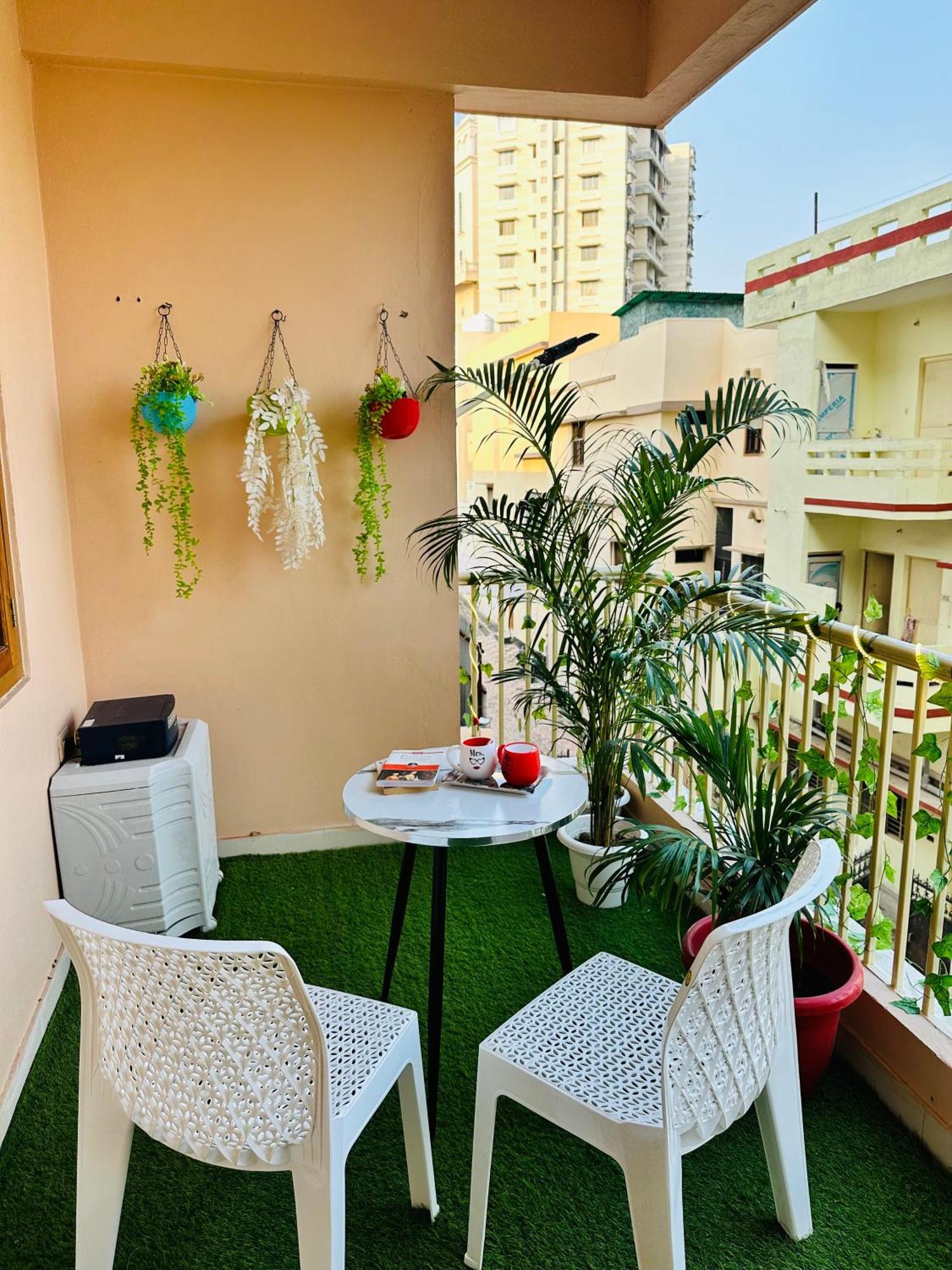 Zoomstay - 3Bhk Apartments Варанасі Екстер'єр фото
